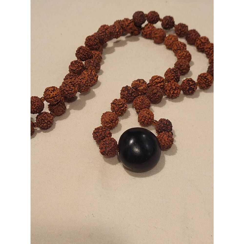 Vintage 70s beaded nut Necklace